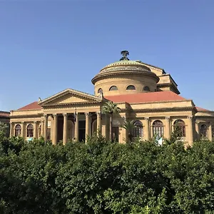 Porta Maqueda Palerme